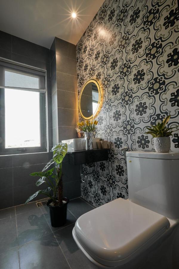 Lux Quy Nhon Homestay Екстериор снимка