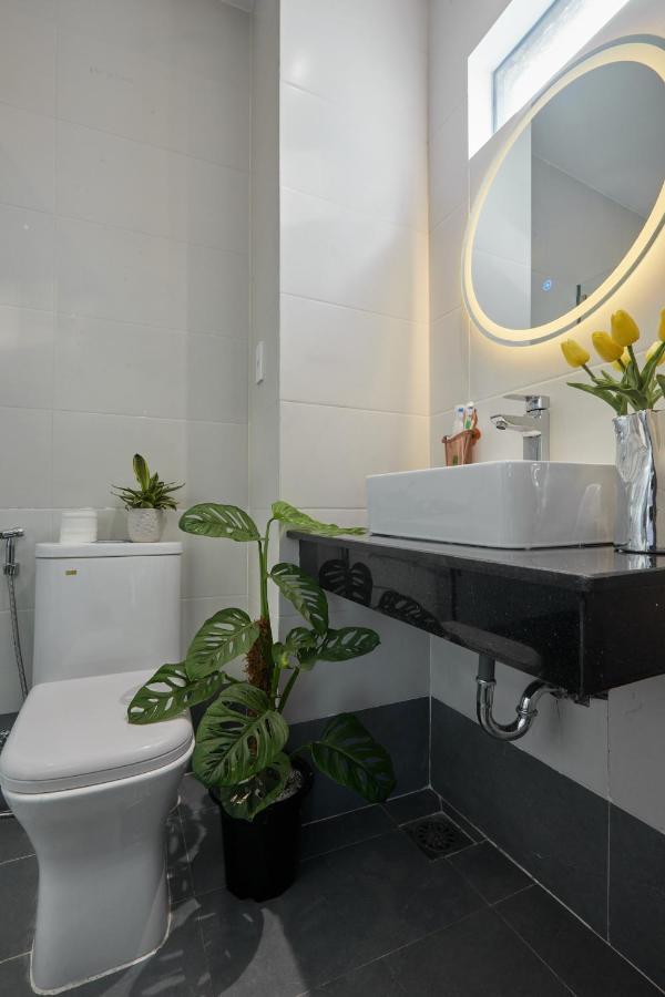 Lux Quy Nhon Homestay Екстериор снимка